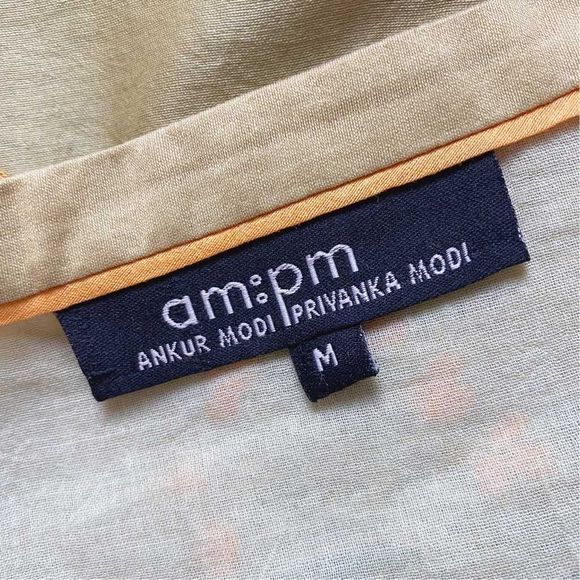 AMPM Ankur Modi | Privanka Modi Shades of Green Floral Kaftan - Size Medium - Picture 6 of 6